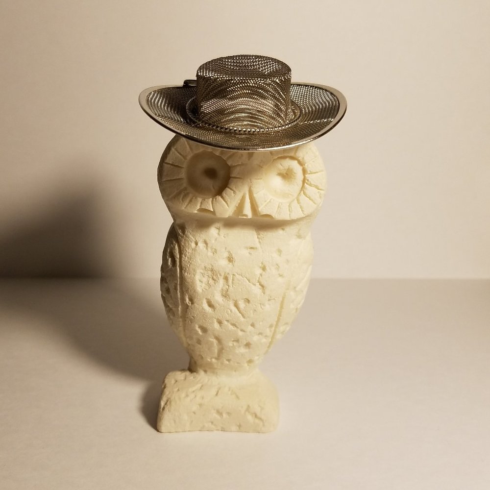 Vintage Silvertone Mesh Flowered Hat Brooch